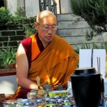 Lama Thamthong Rinpoche Ghesce Lharampa